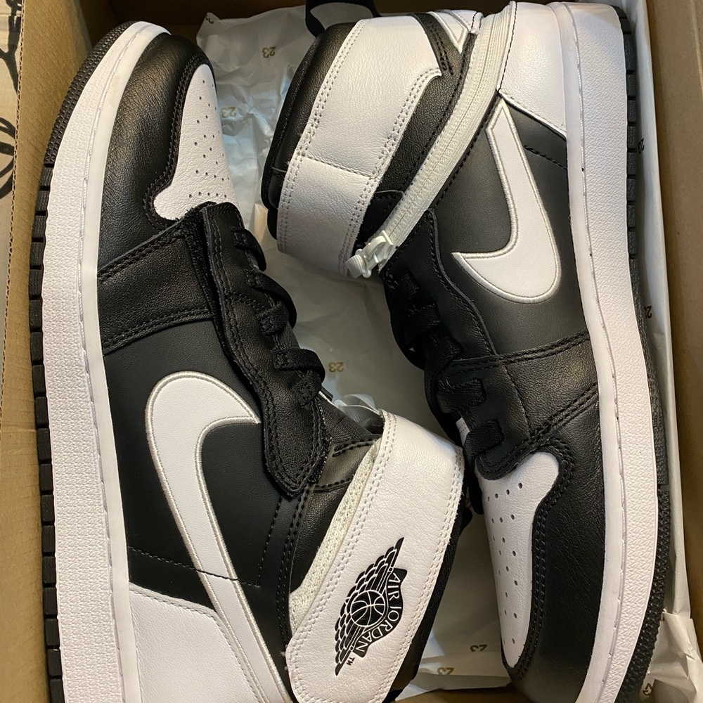 Jordan 1 FlyEase
